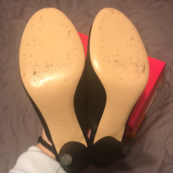 Kate Spade black heals - Picture 5 of 10